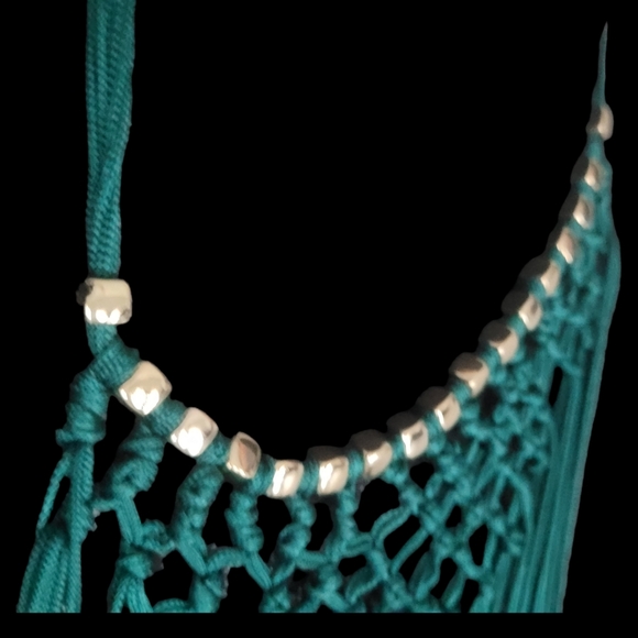 COPY - H&M Green FRINGED Statement Necklace - Picture 6 of 7